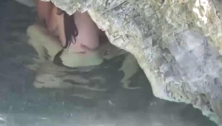 Couples Fucking At Beach - Couple caught fucking on the beach - Tnaflix.com