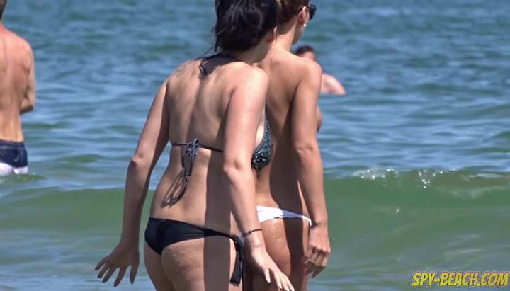 720px x 411px - SPY BEACH - Hot Amateurs Topless Voyeur Beach - Sexy Big Tits Babes TNAFlix  Porn Videos