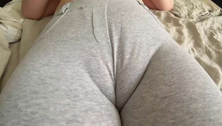 Young teen with a big ass loves to screw through yoga pants TNAFlix Porn  Videos