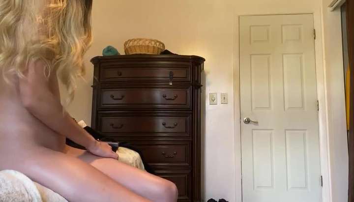 Caught Naked Blonde - Blonde teen caught naked on hidden camera! - Tnaflix.com