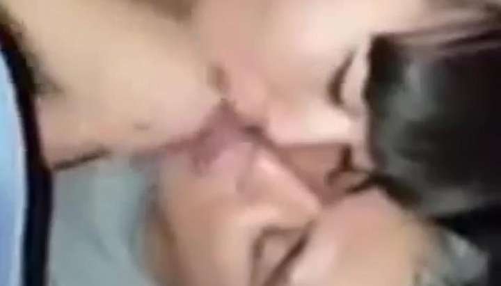 cuckold gets cum kiss from wife6