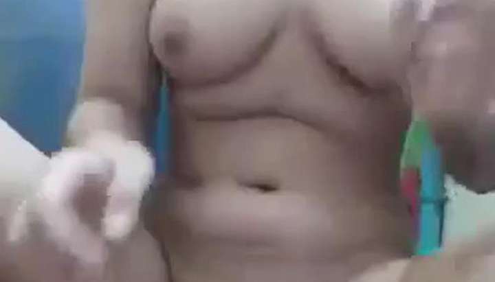Burmese Girls Show Her Boobs In Bathroom Porn Video - Tnaflix.com