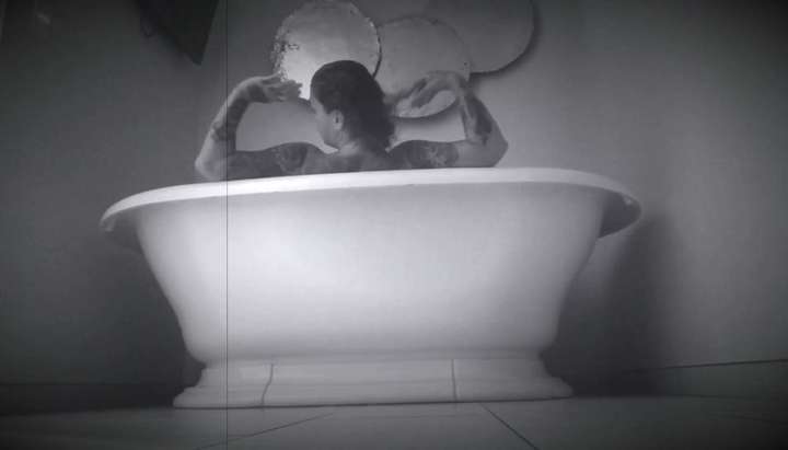 720px x 411px - DD NUDE BATH (Danielle Colby Cushman) - Tnaflix.com