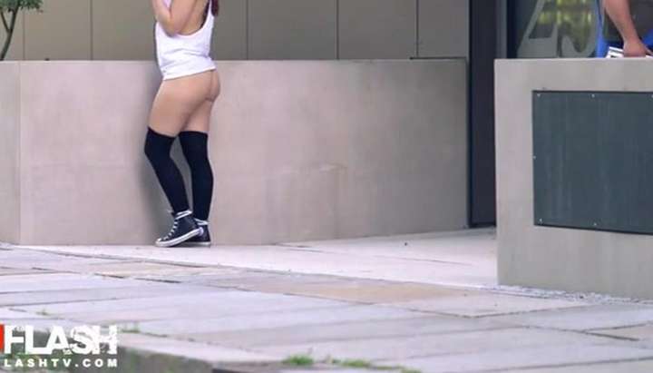 Bottomless Public - Bottomless Teen Skate Girl in Public Porn Video - Tnaflix.com