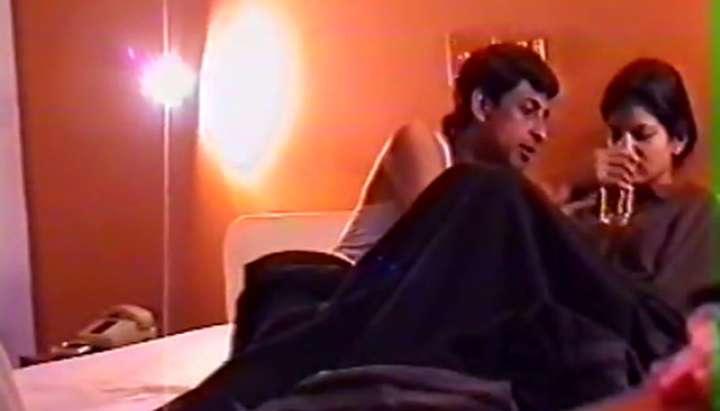 band Korrekt Chaiselong Young Pakistani lovers sex hidden video - Tnaflix.com