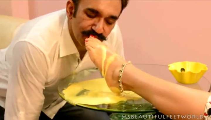Hot Indian Lick - Licking Icecream off Indian Feet HOT - Tnaflix.com