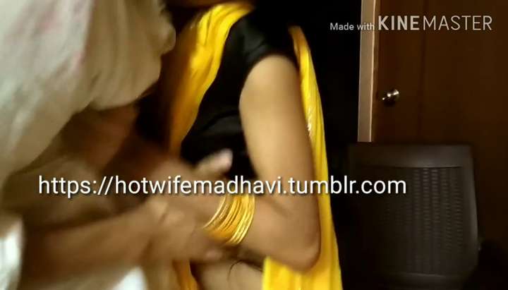 Madhavi Fukking Videos - My Wife Madhavi with her Friend in Yellow Saree in Front of me - Tnaflix.com