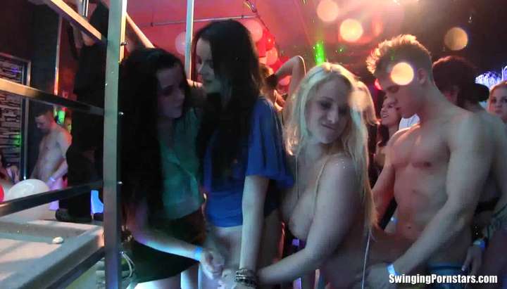 Drunk Sex Orgy Lesbian Party - DRUNKSEXORGY - Party girls trying out lesbian sex - Tnaflix.com