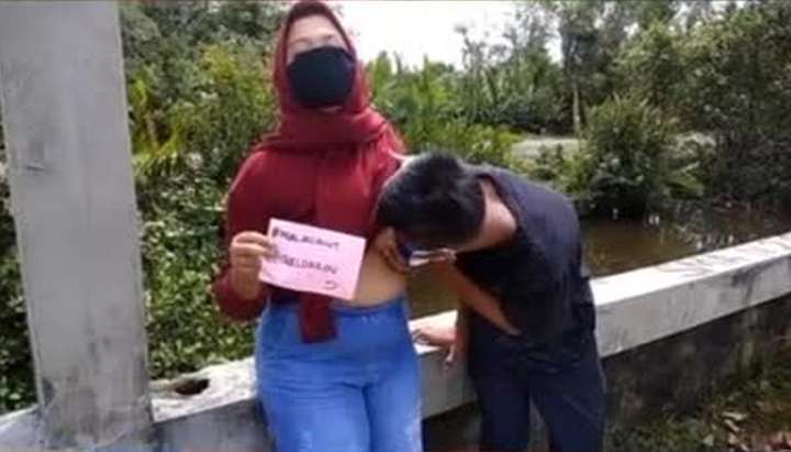 Bokep Hijab Viral Full zee.gl/XTxtl - Tnaflix.com