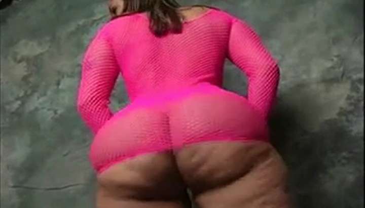 Latina Cellulite Booty - Tnaflix.com