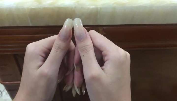 Threesome With Shemale Long Nails - natural long nail - Tnaflix.com