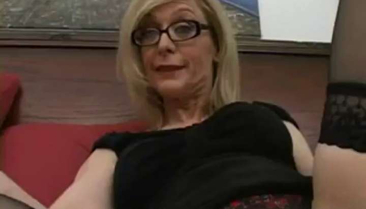 720px x 411px - Blonde mom in glasses licking stiff part6 - video 1 - Tnaflix.com