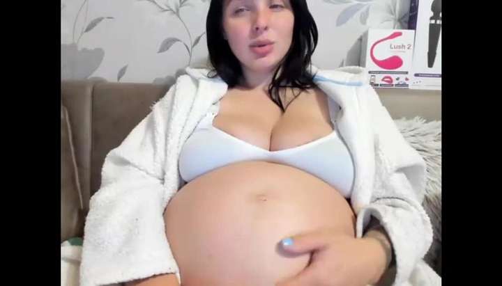 Big Preggos - Preggo Mama with HUGE Baby Bump Rubbing Belly on Cam - Tnaflix.com