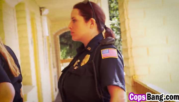 Women Sexy Black Cop Porn - Black thug with big cock fucking hot female cops for a freedom - Tnaflix.com