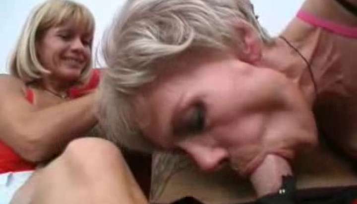OLDER WOMAN SEX VIDEOS - Mature Women Taking Turns Sucking That Cock -  Tnaflix.com