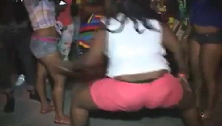 WTF is Going on in Jamaica?! Madness in the Dance! - Ameman - Tnaflix.com