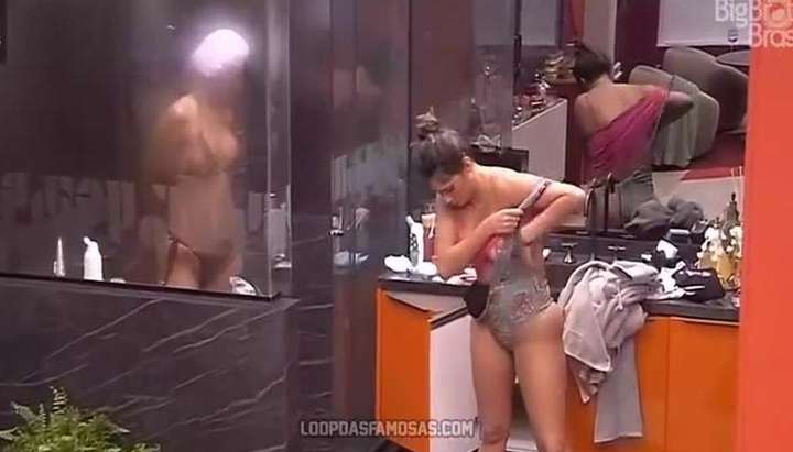 720px x 411px - Os melhores flagras das mulheres peladinhas do Big Brother Brasil 2020 -  Tnaflix.com, page=2