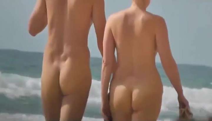Amateur Couple Nudism - Amateur Nudist Beach Couple Walking Along The Beach - Tnaflix.com