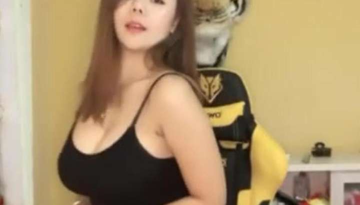 Thai Big Boobs Porn - Thailand] Big Boobs Thai Woman Cam Sexy Dance Show - Tnaflix.com, page=2