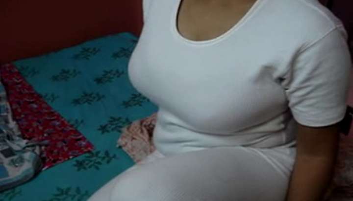 Indian guy with Big boobs Hot sister in law (Hindi Audio) - Tnaflix.com