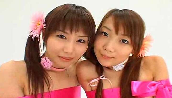 Twin Bukkake Porn - dos bellezas japonesas bukkake - Tnaflix.com
