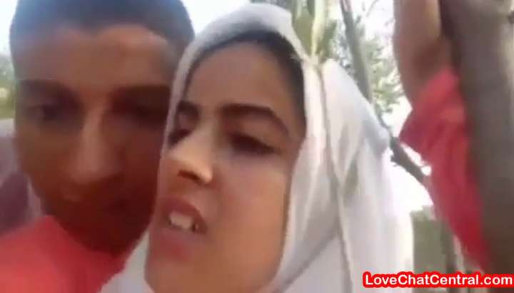 Sex Bhai Behan Muslim - Desi Judva Bhai Bahan Latif Ltifa Doggy Outdoor Hijab Muslim - Tnaflix.com