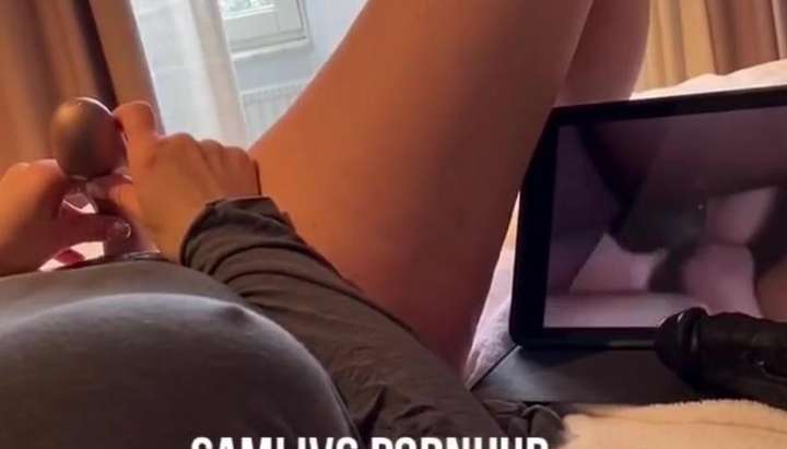 Swedish girl watching porn and masturbates, loud moaning orgasm -  Tnaflix.com