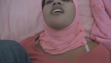 Jilbab Istri Orang Surabaya TNAFlix Porn Videos