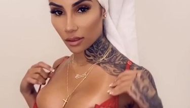 رضاعة طبيعية كبار من ثدي