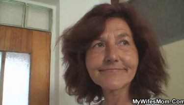 MYWIFESMOM - Abuela inteligente se folla a su novio TNAFlix Porn ...