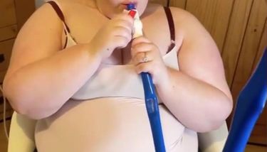 BBW Piggy JRC funnel your fat piggy plus burps TNAFlix Porn Videos