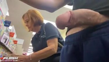 granny Actin blind as hell ignoring her phonec ... TNAFlix Porn Videos