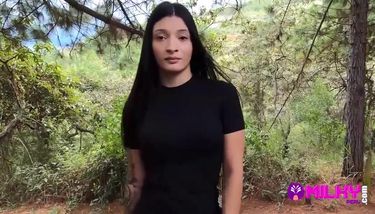 Ofrecen dinero a chica (Salome Gil) TNAFlix Porn Videos