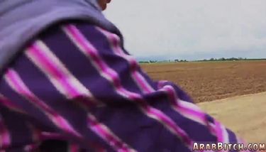 Arab Egypt Girl And American Muslim Teen The Booty Drop Point ...
