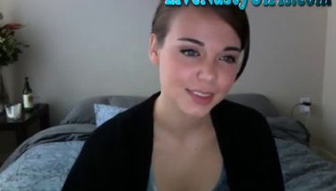 Teen Girl Strip Webcam