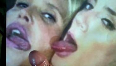 Masturbandome y acabando por Paula Chaves y Nazarena VÃ©lez ...