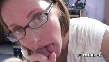 CHICKPASS NETWORK - Mature swinger Layla Redd is sucking a stiff ...