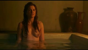 Lucy Lawless and Viva Bianca wet and topless TNAFlix Porn Videos