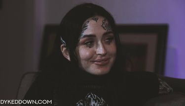 Down TrueCrime & Chill Lesbian Stud Tattooed Tinder Date Honeymilk ...