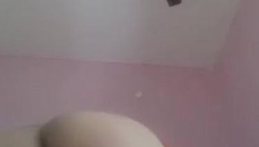 Beautiful Desi Girl Pussy Sho