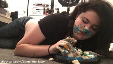 Cute Girl Cake Stuffing TNAFlix Porn Videos