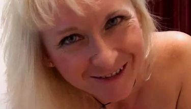 gorgeous ashleigh in porn cams live do supernatural to wrestle ...