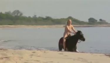 Riding naked bareback TNAFlix Porn Videos