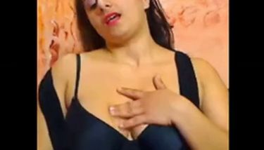 CHUBBY SAUDI ARABIAN GIRL SHOWS PUSSY TNAFlix Porn Videos