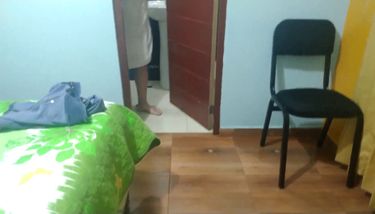 The sister-in-law on vacation comes drunk to the hotel after the ...