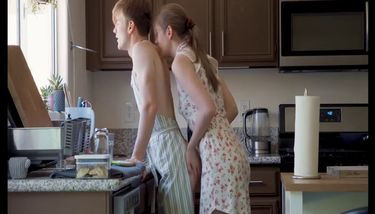Making Love to my House Hubby (Mike Love) TNAFlix Porn Videos