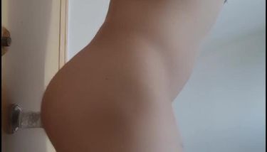 Someone asked me to try this position (edging against the wall ...