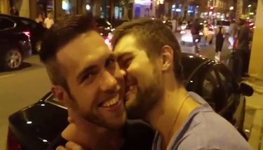 Alex Mecum and Griffin Barrows kissing TNAFlix Porn Videos