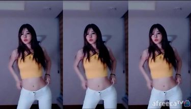 BJ?? ? (singing) EXID -(DDD) Glasses Sexy Dance TNAFlix Porn Videos