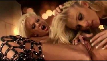 Jenna Jameson and Tawny Roberts are stunning TNAFlix Porn Videos